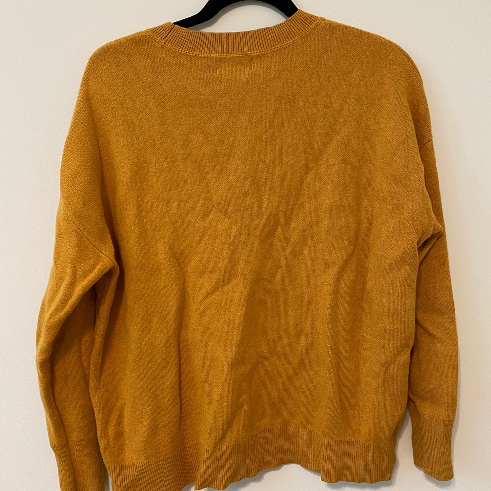 Universal Thread sweater - Picture 3 of 4